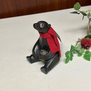 Live trends planter bear figure